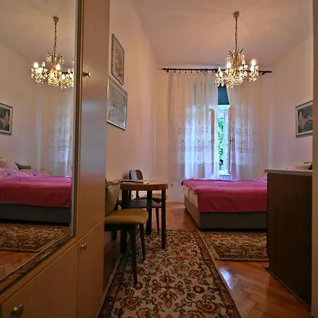 Apartment Park